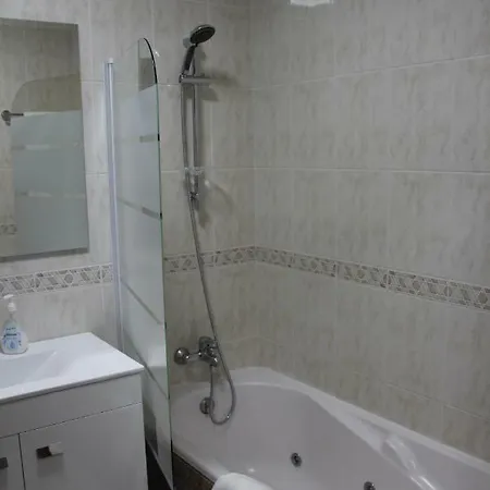 Doca Do Cavacas Фуншал