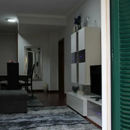 Doca Do Cavacas Apartment